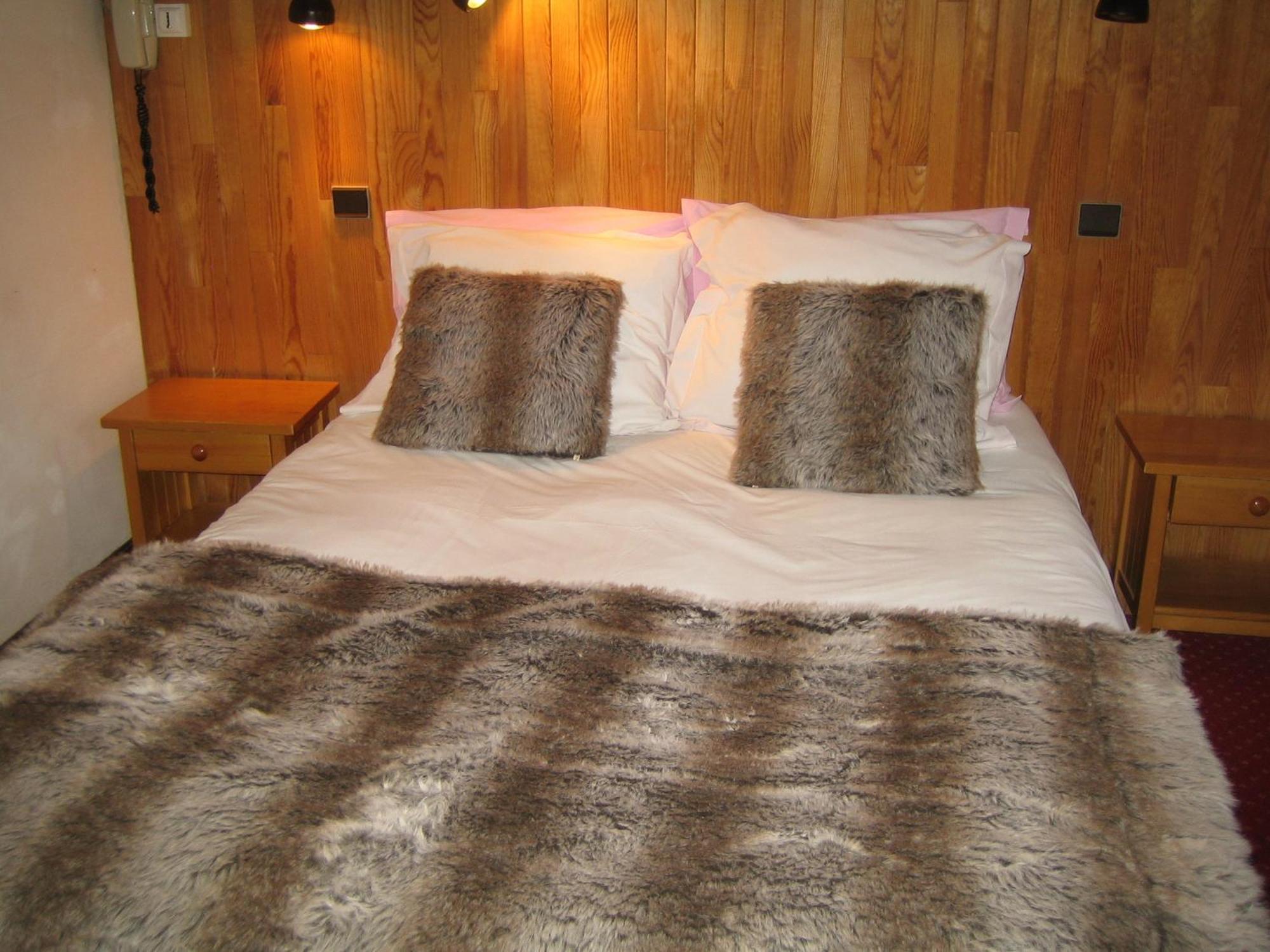 لي جيه Chalet Hotel Regina المظهر الخارجي الصورة