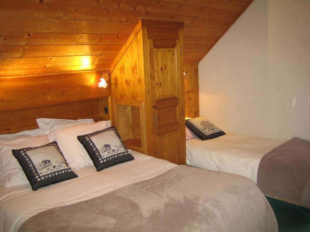 لي جيه Chalet Hotel Regina الغرفة الصورة