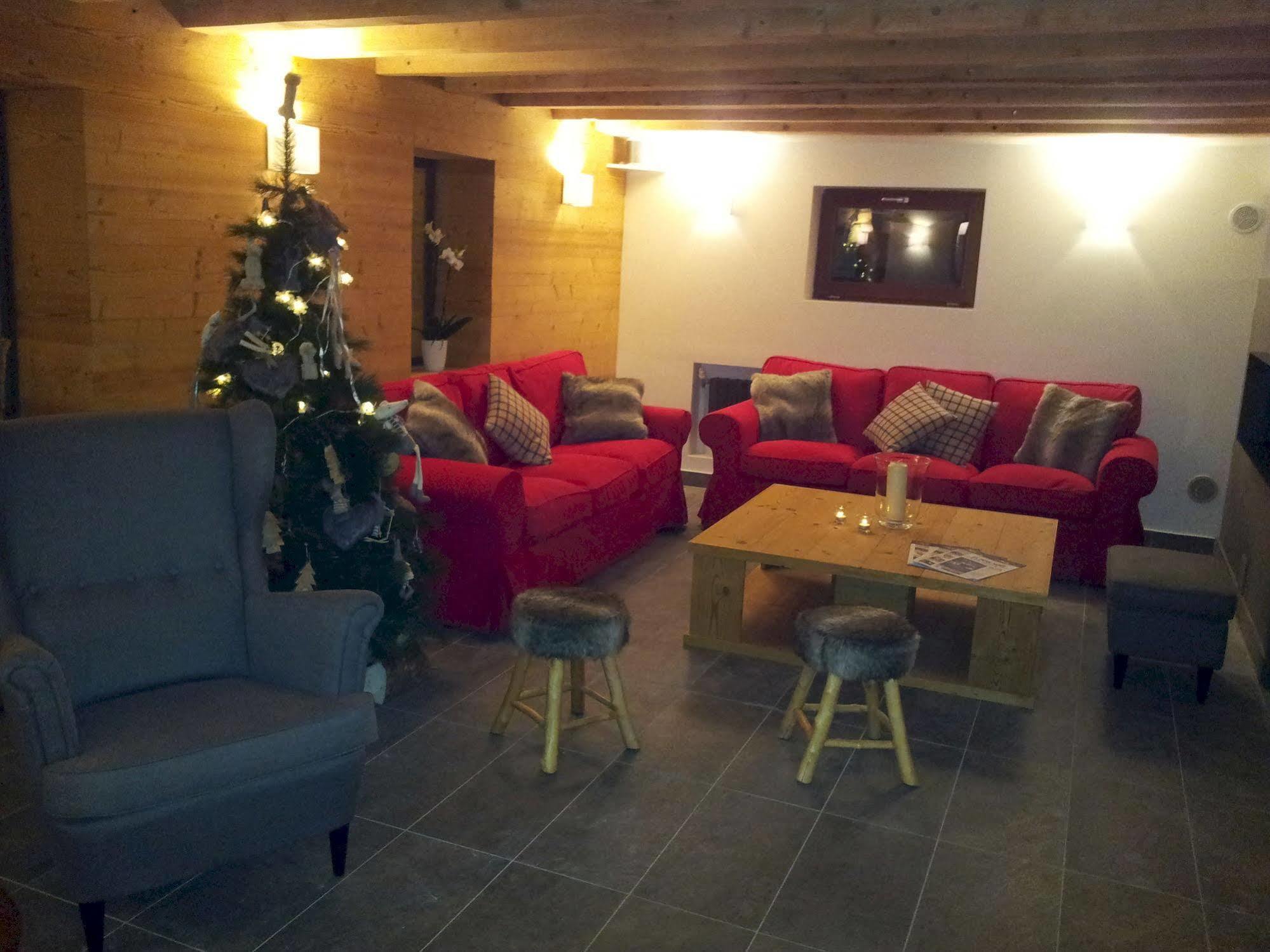 لي جيه Chalet Hotel Regina المظهر الخارجي الصورة